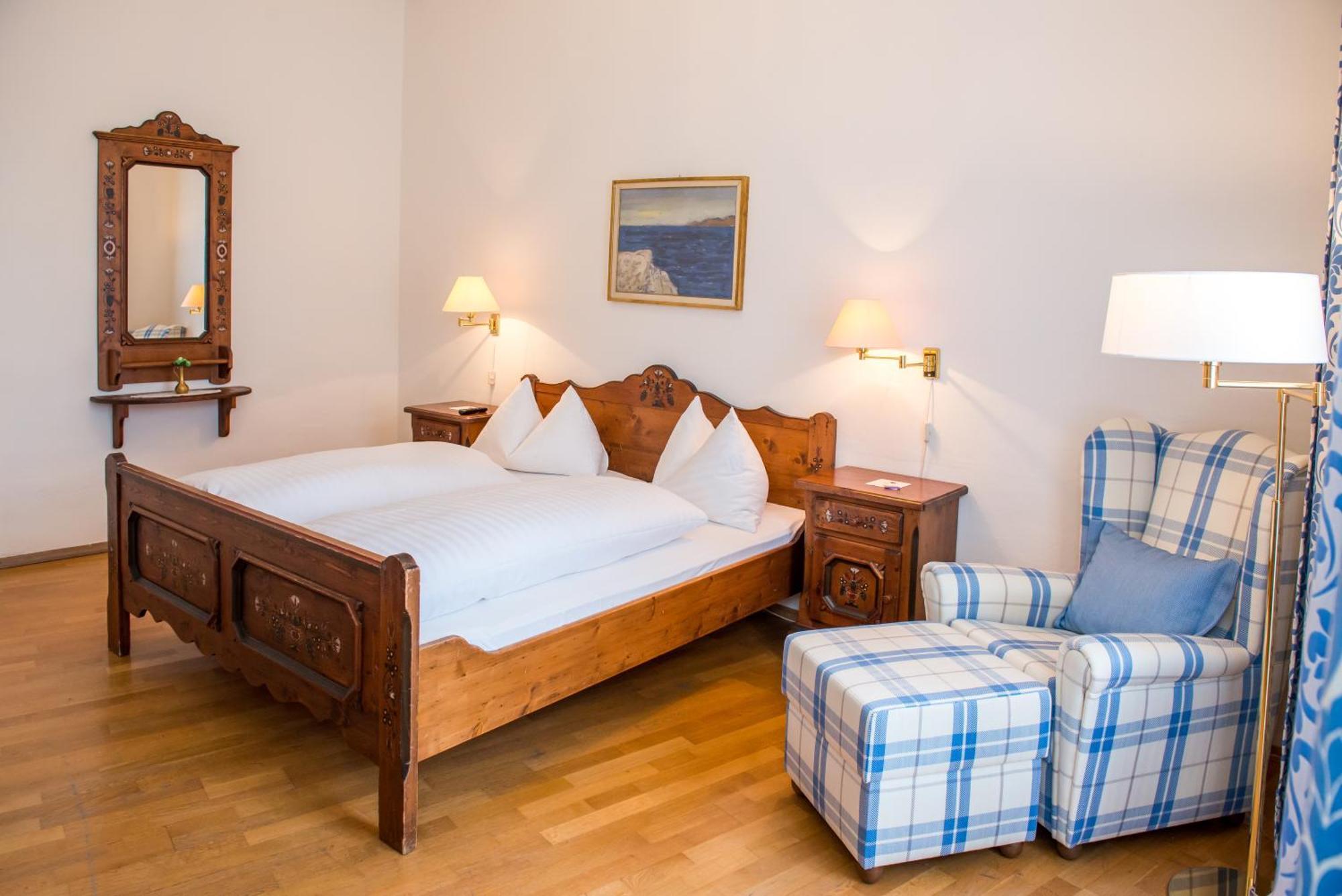 גאמינג Hotel Kartause מראה חיצוני תמונה